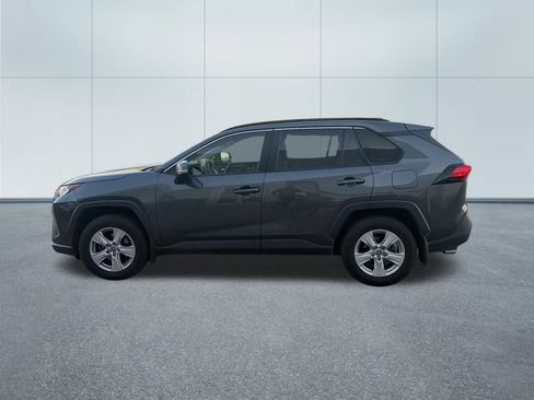 Used 2019 Toyota RAV4 XLE image 5