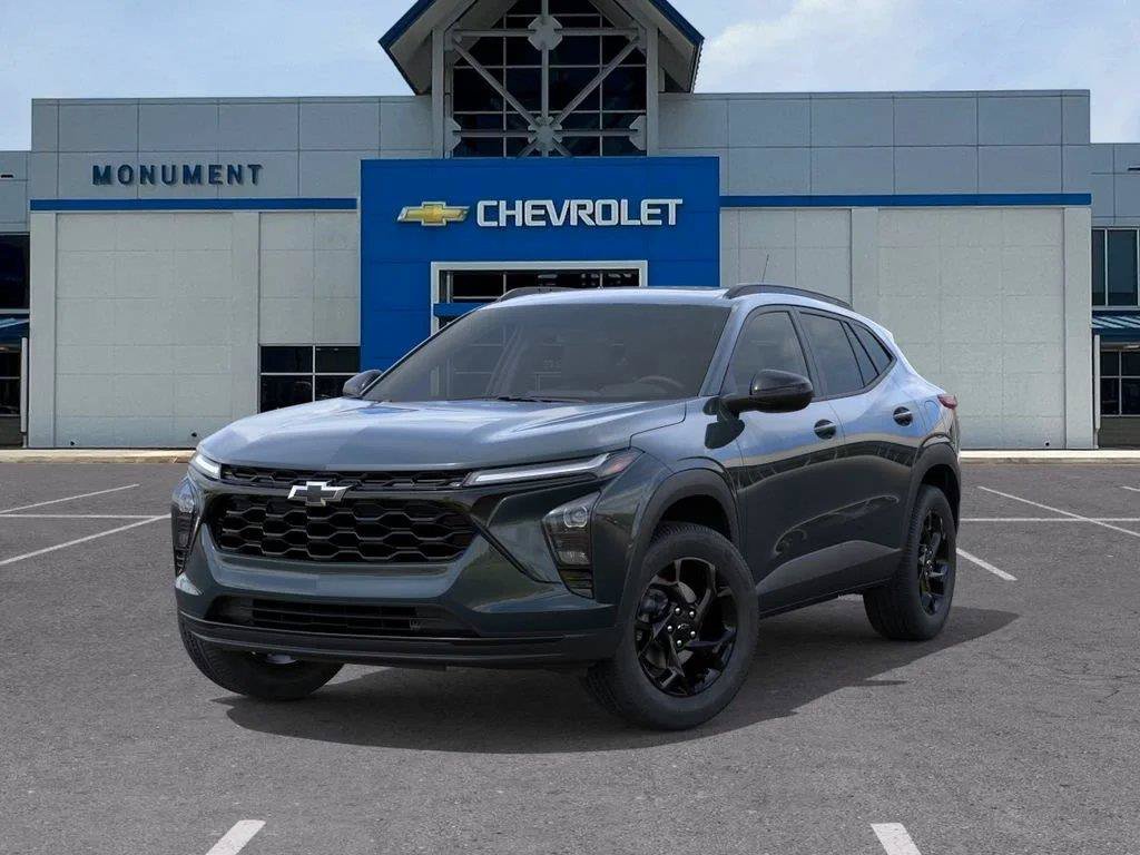 New 2026 Chevrolet Trax LT w/ Sunroof Package FWD image 6