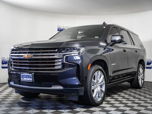 Used 2022 Chevrolet Tahoe High Country image 3