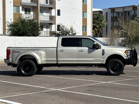 Used 2017 Ford F350 Lariat w/ Tow Technology Bundle AWD/4WD image 3