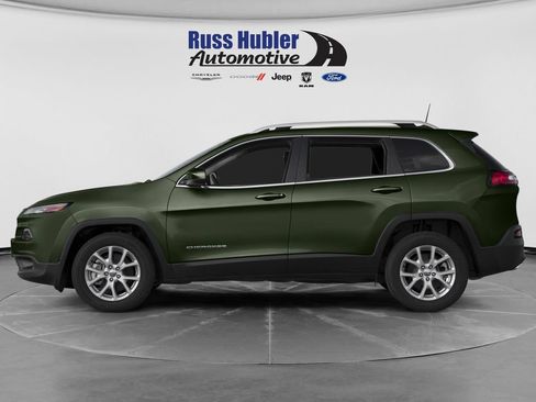 Used 2016 Jeep Cherokee 75th Anniversary AWD/4WD image 3