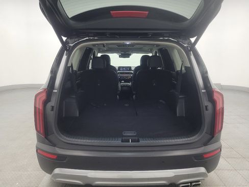 Used 2022 Kia Telluride EX w/ EX Premium Package FWD image 29
