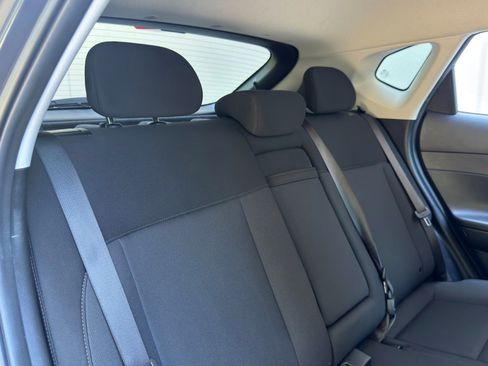 Used 2024 Hyundai Kona SEL FWD image 35