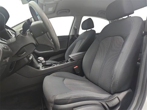Used 2019 Hyundai Sonata SE image 11