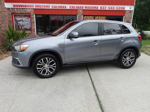 Used 2016 Mitsubishi Outlander Sport ES FWD image 1