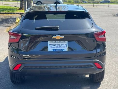 New 2026 Chevrolet Trax LS FWD image 6
