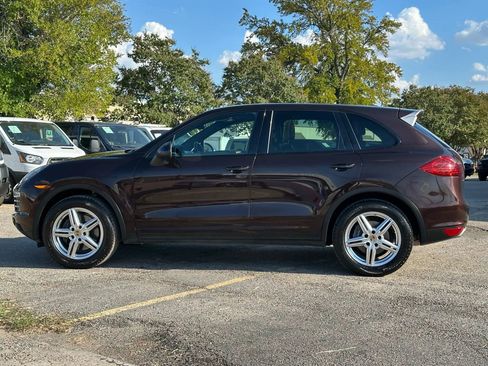 Used 2014 Porsche Cayenne Platinum Edition image 3