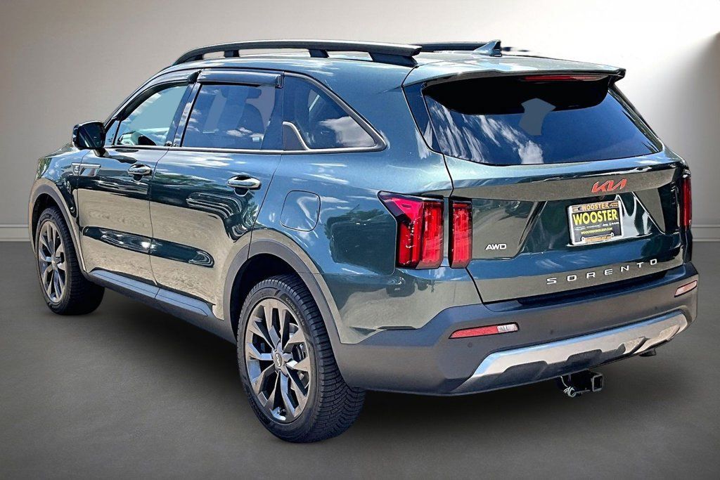 Used 2022 Kia Sorento SX Prestige AWD/4WD image 4