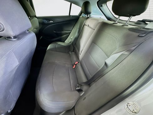 Used 2019 Chevrolet Cruze LT FWD image 25