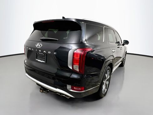 Used 2021 Hyundai Palisade Limited FWD image 4