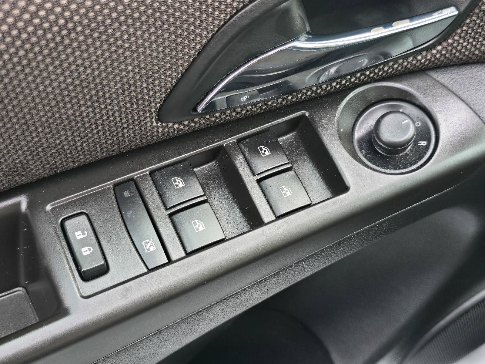 Used 2015 Chevrolet Cruze Eco FWD image 17