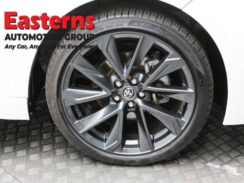 Used 2025 Toyota Corolla SE image 31