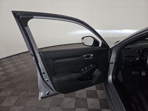 Used 2024 Honda Civic Sport image 15
