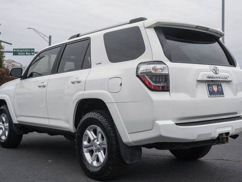 Used 2019 Toyota 4Runner SR5 image 5