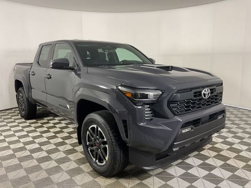 New 2025 Toyota Tacoma TRD Sport image 1