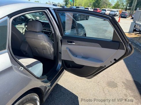 Used 2018 Hyundai Sonata SE image 11