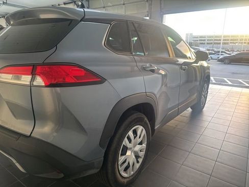 Used 2023 Toyota Corolla Cross L image 5
