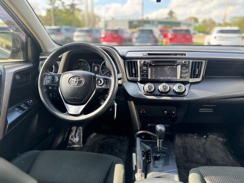 Used 2018 Toyota RAV4 LE w/ All Weather Liner Package AWD/4WD image 12
