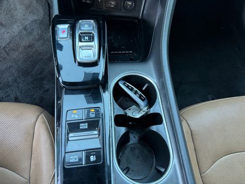 Used 2020 Hyundai Sonata Limited image 17