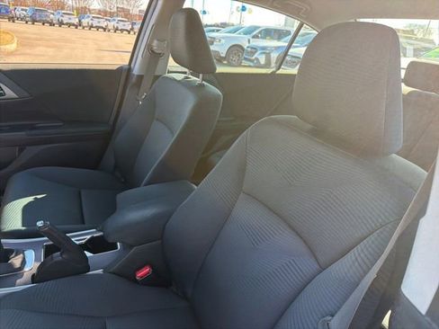 Used 2014 Honda Accord LX image 22