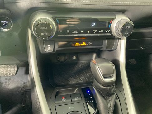 Certified 2024 Toyota RAV4 XLE Premium image 21