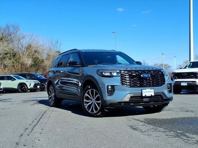 Used 2025 Ford Explorer ST-Line