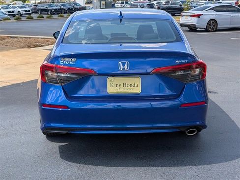 Used 2024 Honda Civic Sport image 9