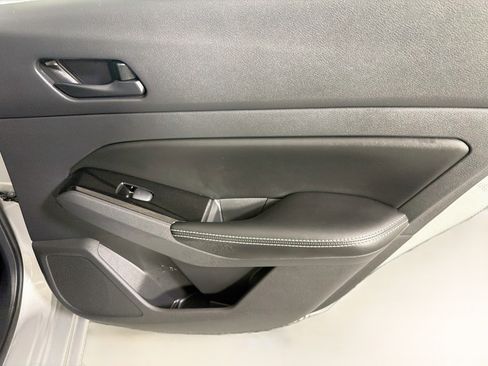 Used 2023 Nissan Altima 2.5 SV w/ SV Premium Package FWD image 29