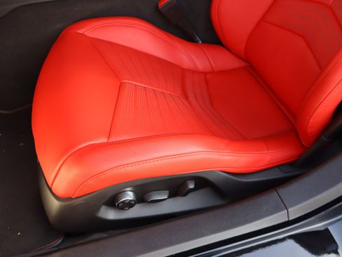 Used 2023 Chevrolet Corvette Z06 w/ Z07 Performance Package image 16