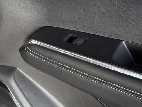 Used 2024 GMC Acadia Elevation w/ Luxury Package image 27