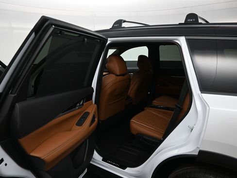 New 2026 INFINITI QX60 Autograph w/ Dark Cargo Package image 14