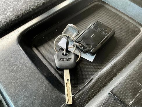 Used 2017 Chevrolet Silverado 1500 LT w/ All Star Edition image 10