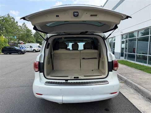 Used 2013 INFINITI QX56 4WD w/ Deluxe Touring Pkg image 27