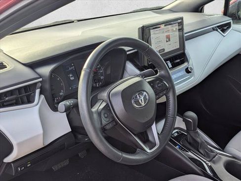 Used 2024 Toyota Corolla SE FWD image 9