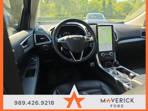 Used 2023 Ford Edge SEL w/ Convenience Package AWD/4WD image 4