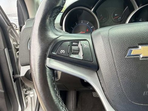 Used 2014 Chevrolet Cruze LT FWD image 30