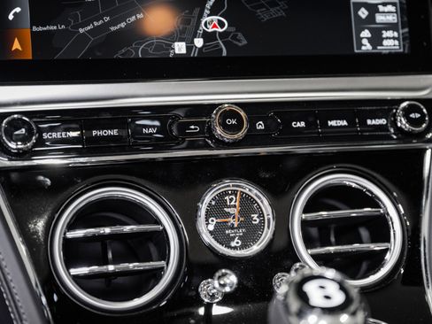 New 2026 Bentley Continental GTC AWD/4WD image 32
