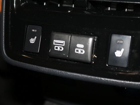Used 2021 Toyota Avalon Limited w/ Advanced Safety Package FWD image 55