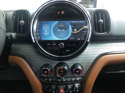 Used 2023 MINI Cooper Countryman S w/ Signature Upholstery Package AWD/4WD image 16