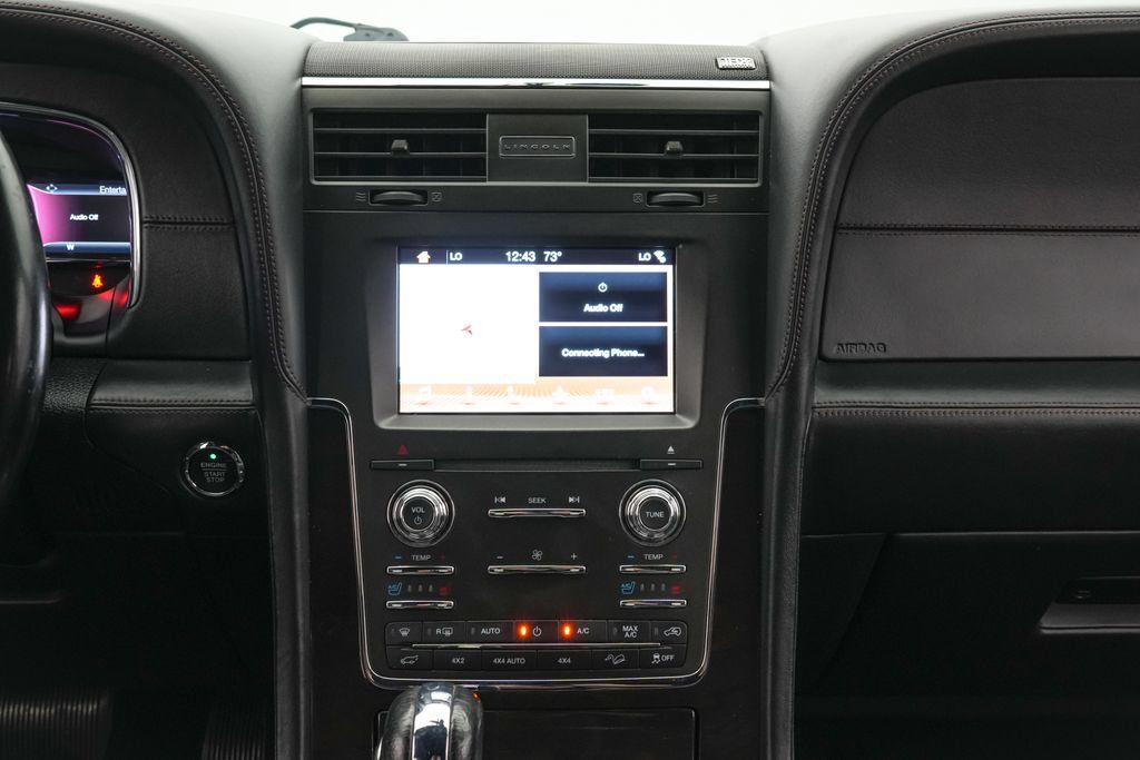Used 2017 Lincoln Navigator L Reserve AWD/4WD image 17