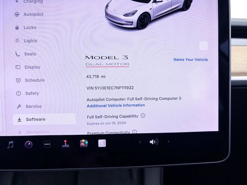 Used 2022 Tesla Model 3 Performance AWD/4WD image 26