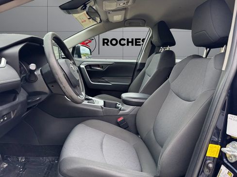 Certified 2022 Toyota RAV4 XLE AWD/4WD image 10
