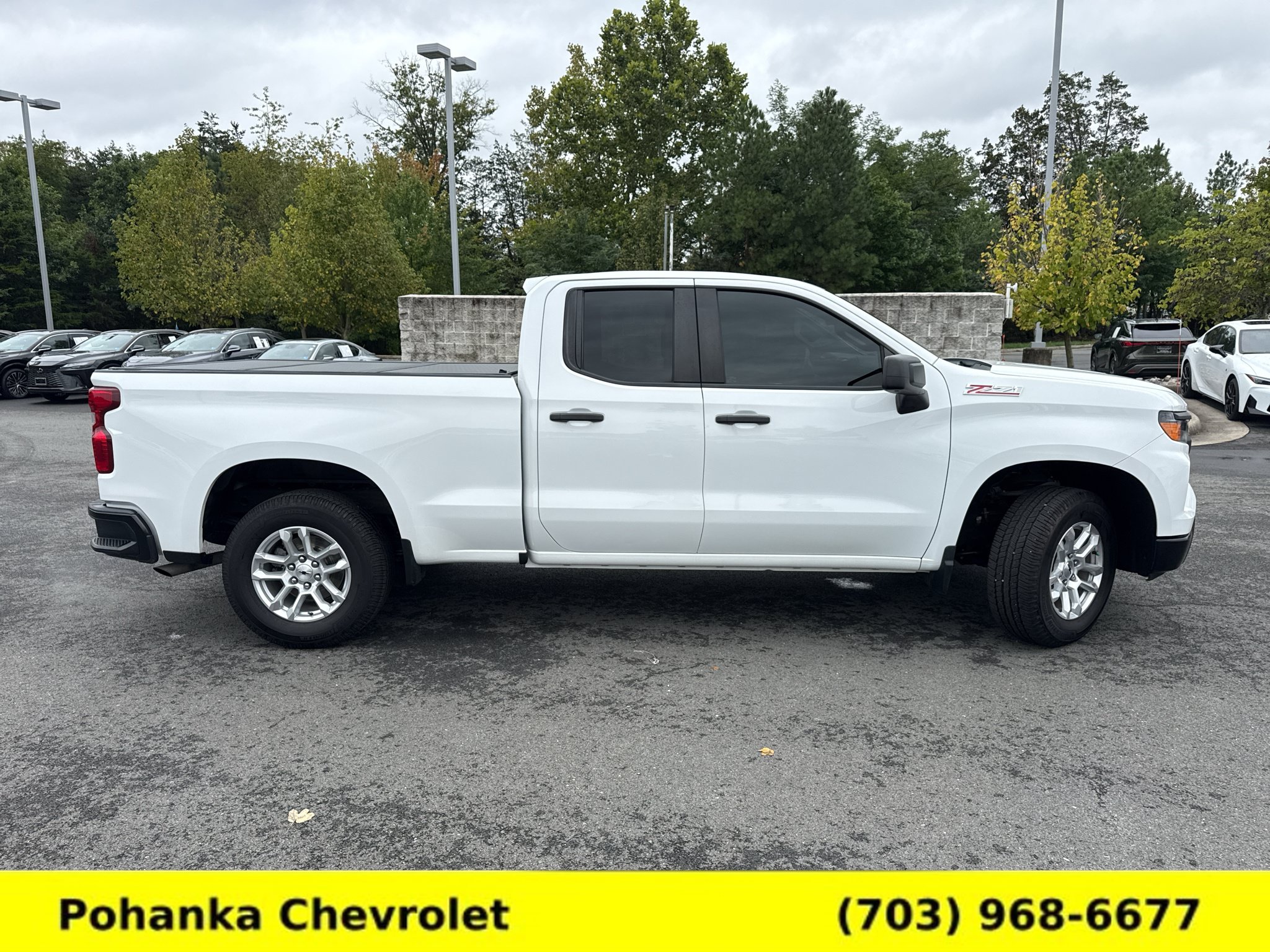Used 2023 Chevrolet Silverado 1500 W/T w/ WT Value Package AWD/4WD image 8