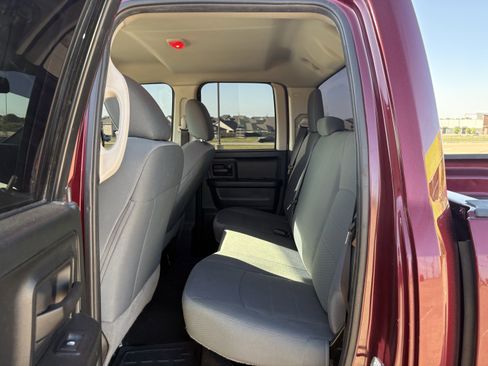 Used 2017 RAM 1500 Express image 14