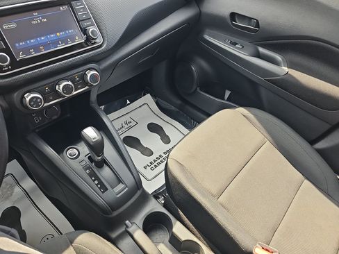 Used 2024 Nissan Kicks S FWD image 21
