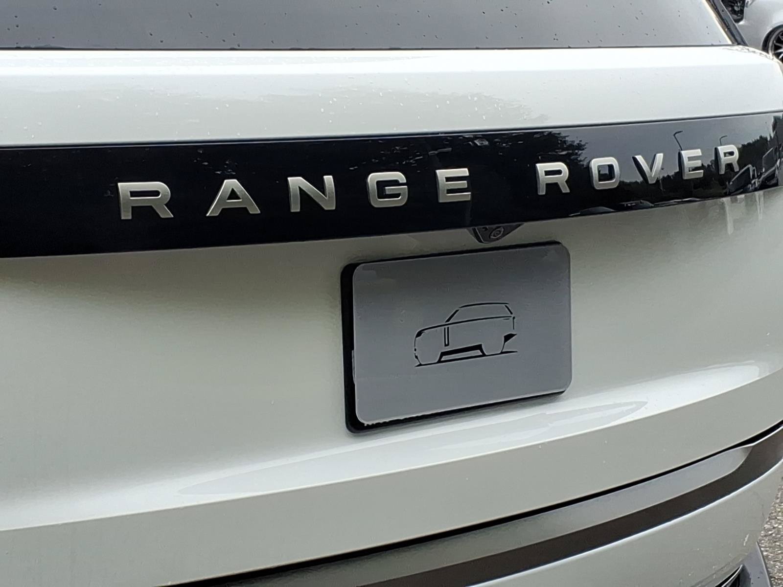 New 2027 Land Rover Range Rover Long Wheelbase SE AWD/4WD image 19