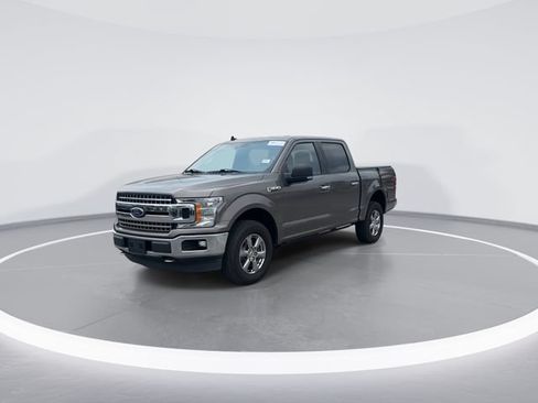 Certified 2020 Ford F150 XLT w/ Equipment Group 302A Luxury AWD/4WD image 3