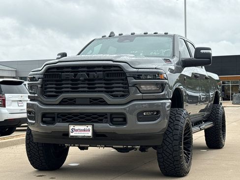 New 2026 RAM 2500 Lone Star AWD/4WD image 3