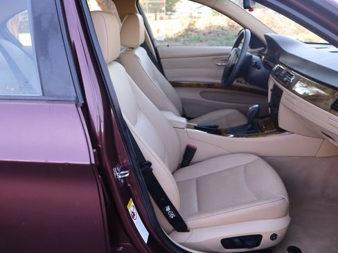 Used 2006 BMW 325xi Sedan AWD/4WD image 22