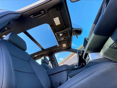 Certified 2023 Chevrolet Tahoe Z71 w/ Luxury Package image 13